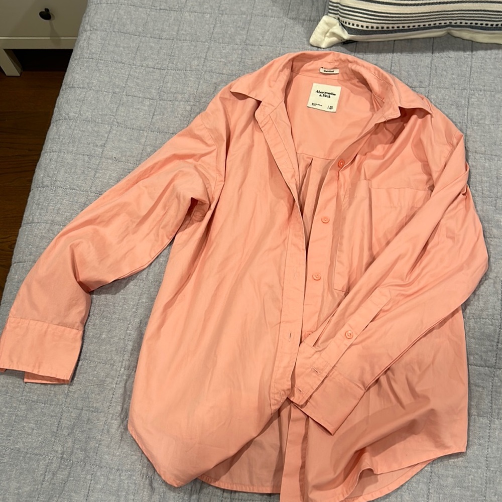 Abercrombie pink button down